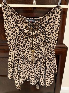 Fashion Magazine Beige and Black Leopard Print Peplum Camisole